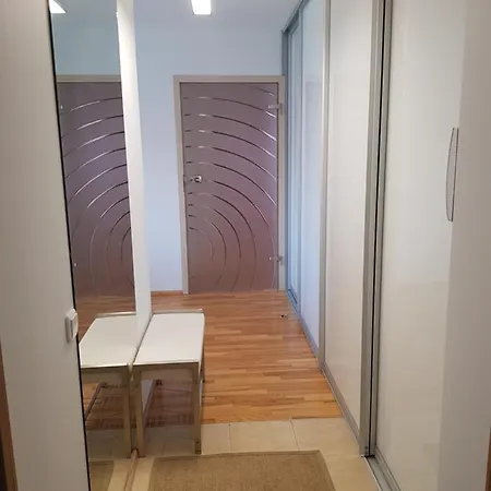 Scandinavian Design Spacious Flat شقة